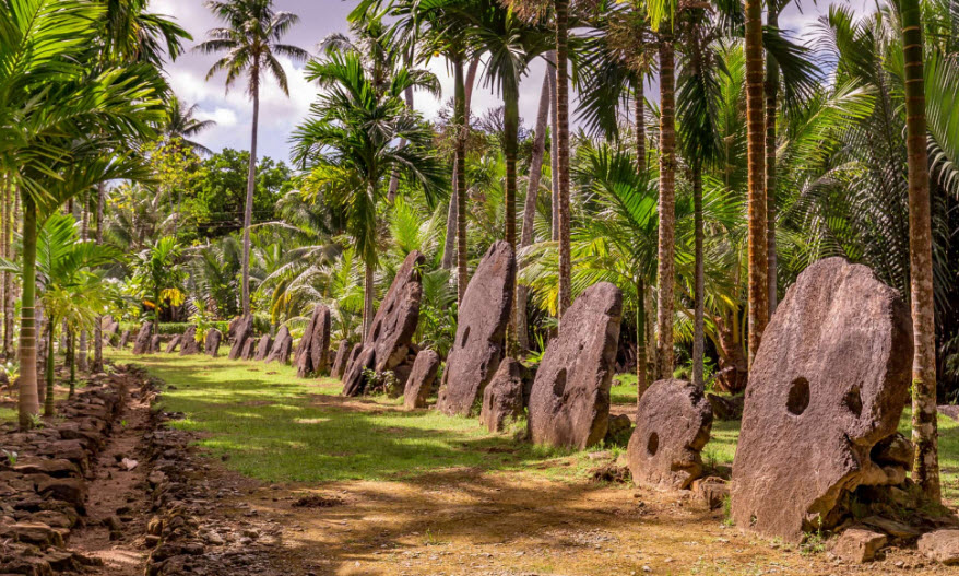 Tamilyog Trail, Yap Island, Micronesia